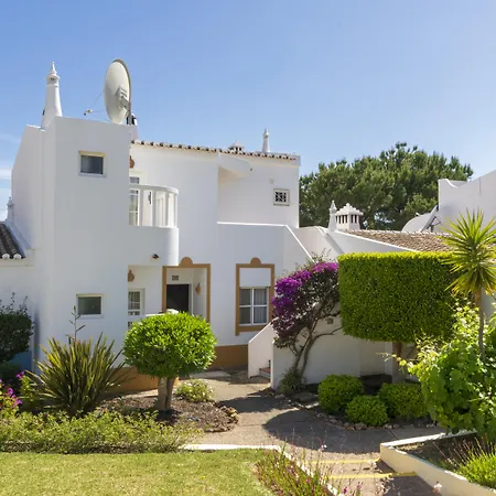 Rocha Brava Village Resort 4*