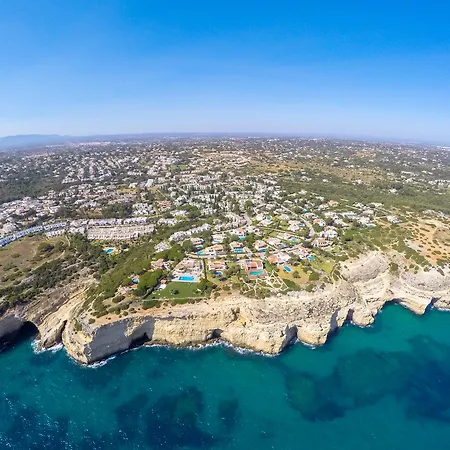 Resort Rocha Brava Village 4*