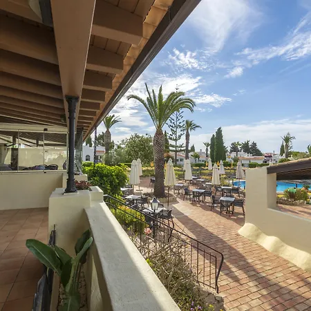 Rocha Brava Village Карвоейру
