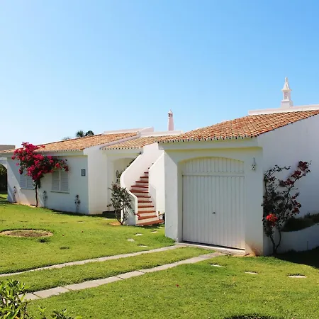 Rocha Brava Village