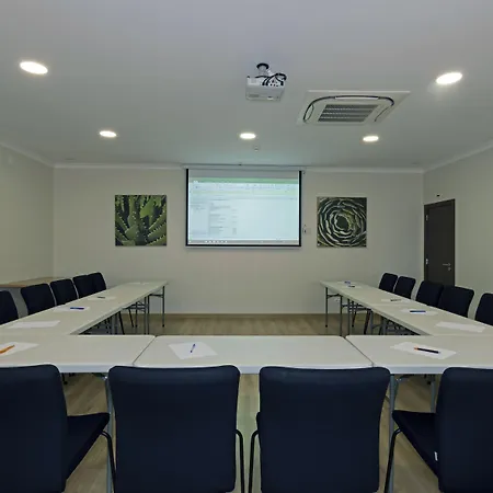Rocha Brava Village Курортный комплекс Карвоейру