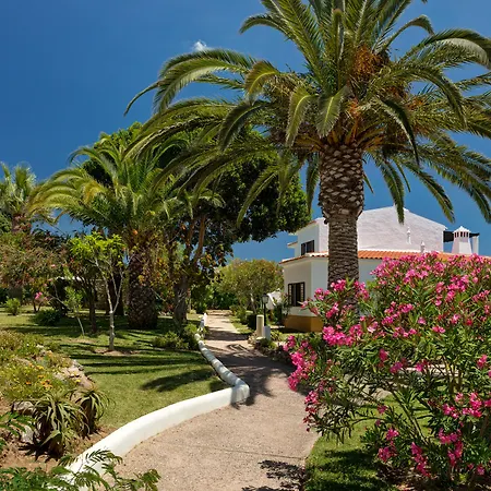 Θέρετρο Rocha Brava Village 4*
