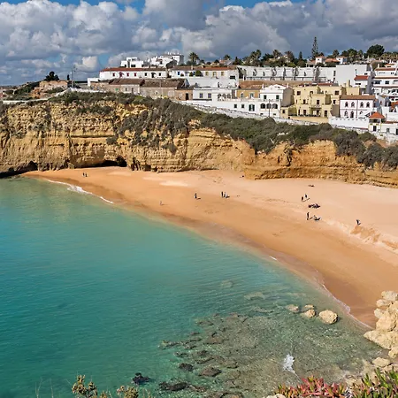 Θέρετρο Rocha Brava Village